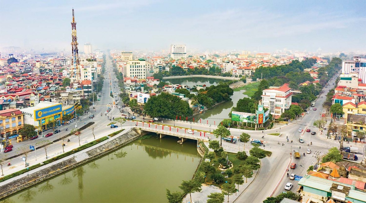 Theo quy hoạch, đến năm 2035 Ninh Bình trở thành thành phố trực thuộc Trung ương với đặc trưng đô thị di sản thiên niên kỷ, thành phố sáng tạo.