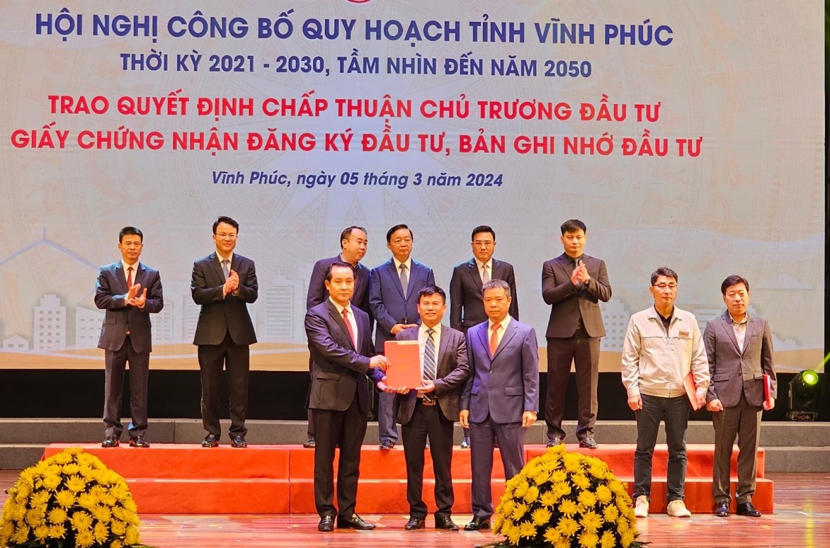 Tích hợp kinh tế số và kinh tế xanh trong phát triển bền vững của Việt Nam: Vì sao và thế nào?