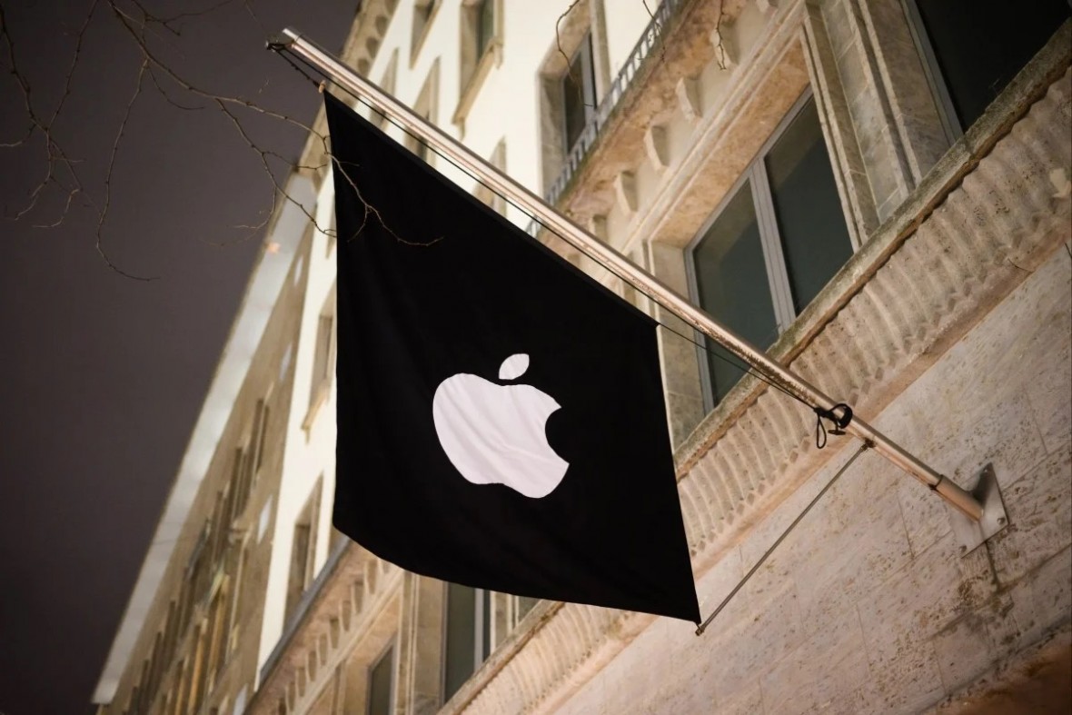 Khó khăn bủa vây Apple: Sự “chần chừ” với AI đang khiến đế chế iPhone mất dần sức mạnh?
