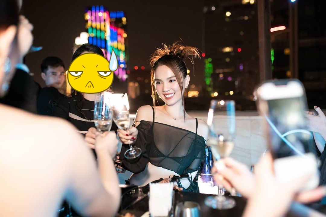 Ngọc Trinh rủ Kenshj gốc mít quậy tưng bừng đêm Countdown, bar sàn trên cao được dân chơi Sài Gòn tích cực lăng xê mùa này! - Ảnh 6.