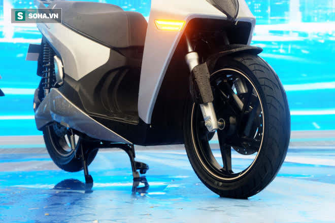 Ảnh hot xe máy điện Vinfast Theon: cùng kích cỡ Honda SH, tốc độ tối đa 90km/h - Ảnh 6.