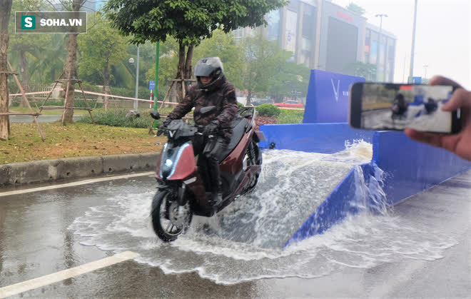 Ảnh hot xe máy điện Vinfast Theon: cùng kích cỡ Honda SH, tốc độ tối đa 90km/h - Ảnh 11.