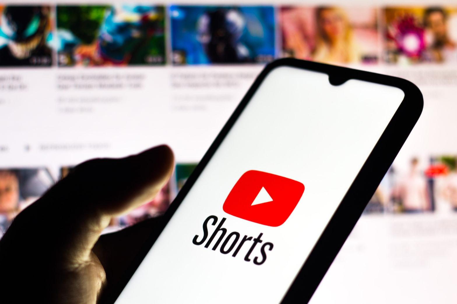 Nhiều người chuyển sang các ứng dụng khác như YouTube Shorts để thay thế TikTok 
