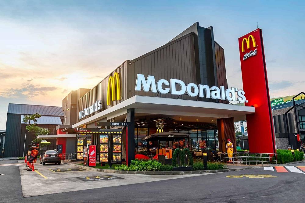 McDonald's vẫn lớn mạnh với gần 42.000 chi nhánh trên toàn cầu.