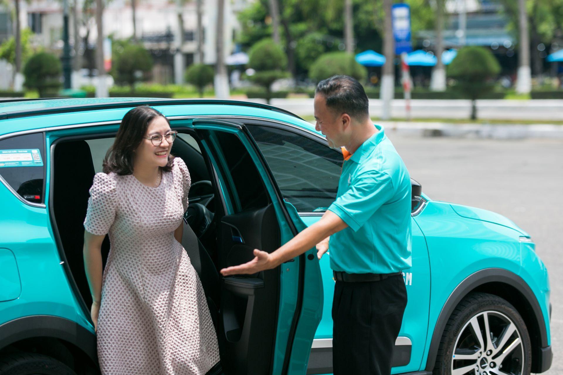 Tái định nghĩa về tài xế thời công nghệ: Người làm nghề chuyên nghiệp và văn minh - ảnh 1 Tái định nghĩa về tài xế thời công nghệ: Người làm nghề chuyên nghiệp và văn minh - ảnh 1