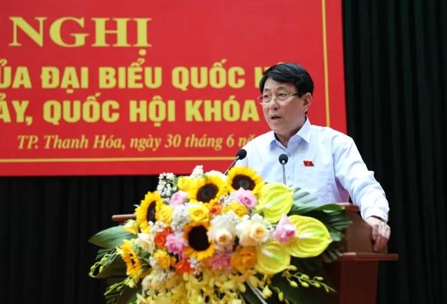 Ủy viên Bộ Chính trị, Thường trực Ban Bí thư Lương Cường phát biểu tại hội nghị tiếp xúc cử tri.