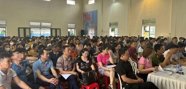 Sau 5 phiên đấu giá quyền sử dụng đất, tỉnh Ninh Bình đã thu về ngân sách hơn 800 tỷ đồng.