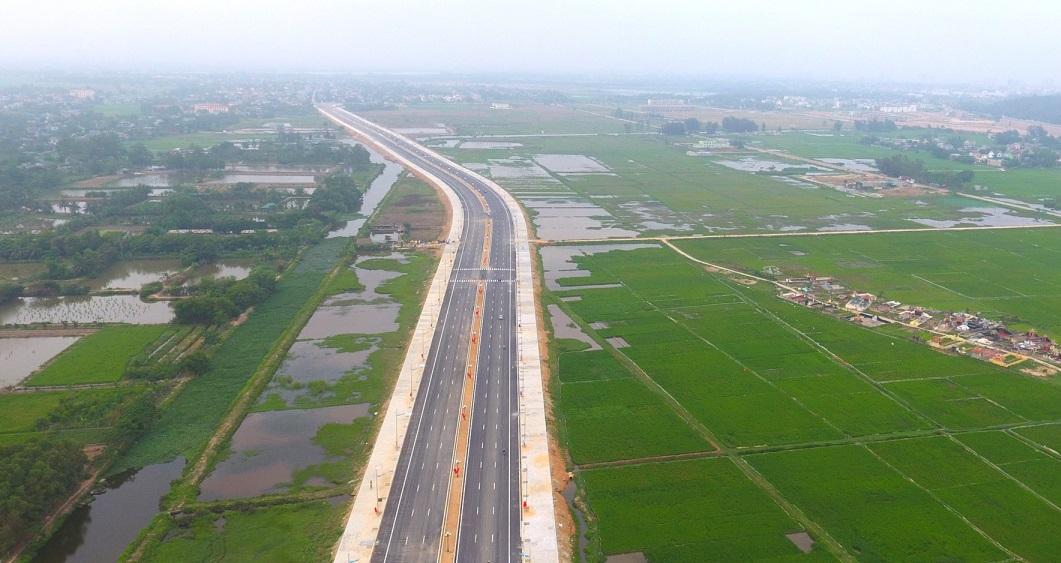 UBND tỉnh Thanh Hoá cho biết, vẫn còn tình trạng tạm ứng quá hạn lâu năm chưa thu hồi, làm giảm hiệu quả sử dụng vốn đầu tư.