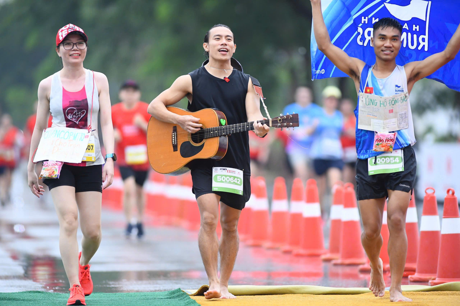 Bế mạc Giải Marathon quốc tế Hà Nội Techcombank mùa thứ 3: Hành trình của tinh thần thể thao kiên định, mạnh mẽ - ảnh 7