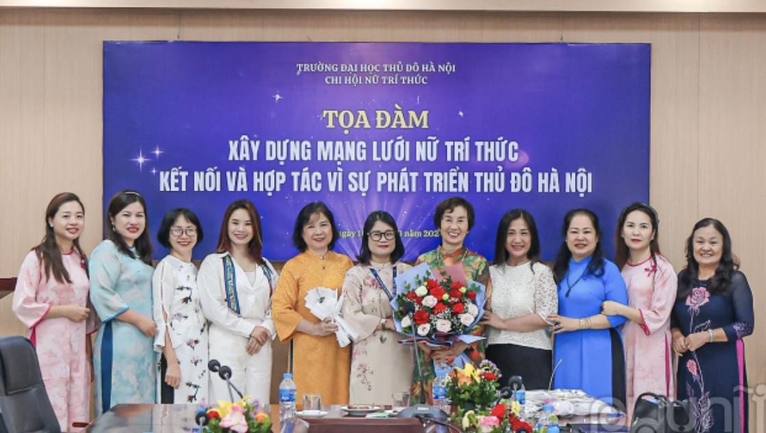 Tọa đàm đã giúp các nữ trí thức vươn tới đỉnh cao trong nghiên cứu khoa học, góp phần vào sự phát triển của Thủ đô Hà Nội.