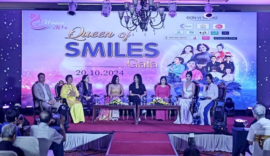 Thông qua chương trình Gala Queen of Smiles là dịp giúp tất cả chị em phụ nữ trong Group có dịp giao lưu, kết nối, gắn kết chia sẻ yêu thương và trao nhau những cơ hội, những mối quan hệ thiết thực trong cuộc sống đời thường.