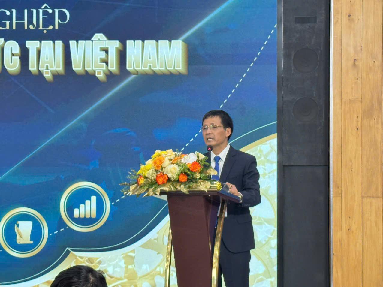 Ông Bùi Nguyên Hùng - Chủ tịch Hiệp hội Sáng tạo và Bản quyền tác giả Việt Nam (VCCA) phát biểu tại Diễn đàn.