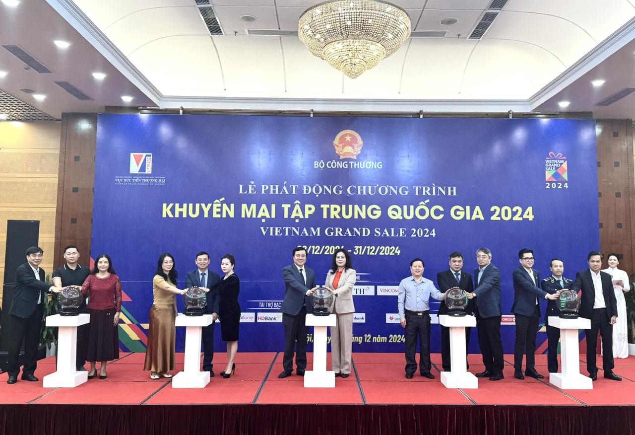 Phát động chương trình “Khuyến mại tập trung quốc gia 2024 - Vietnam Grand Sale 2024”.