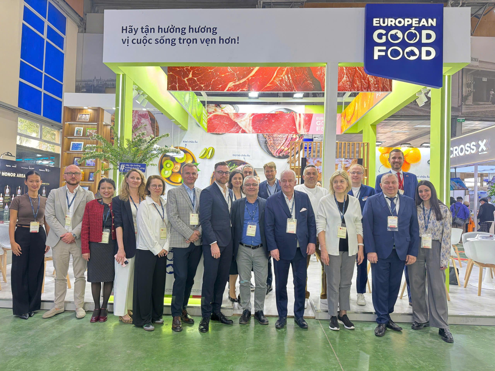 Chiến dịch thông tin và quảng bá “EU Good Food - Good Life” do Liên minh châu Âu (EU) tài trợ đã chính thức được khởi động tại Hà Nội. Chiến dịch thông tin và quảng bá “EU Good Food - Good Life” do Liên minh châu Âu (EU) tài trợ đã chính thức được khởi động tại Hà Nội.