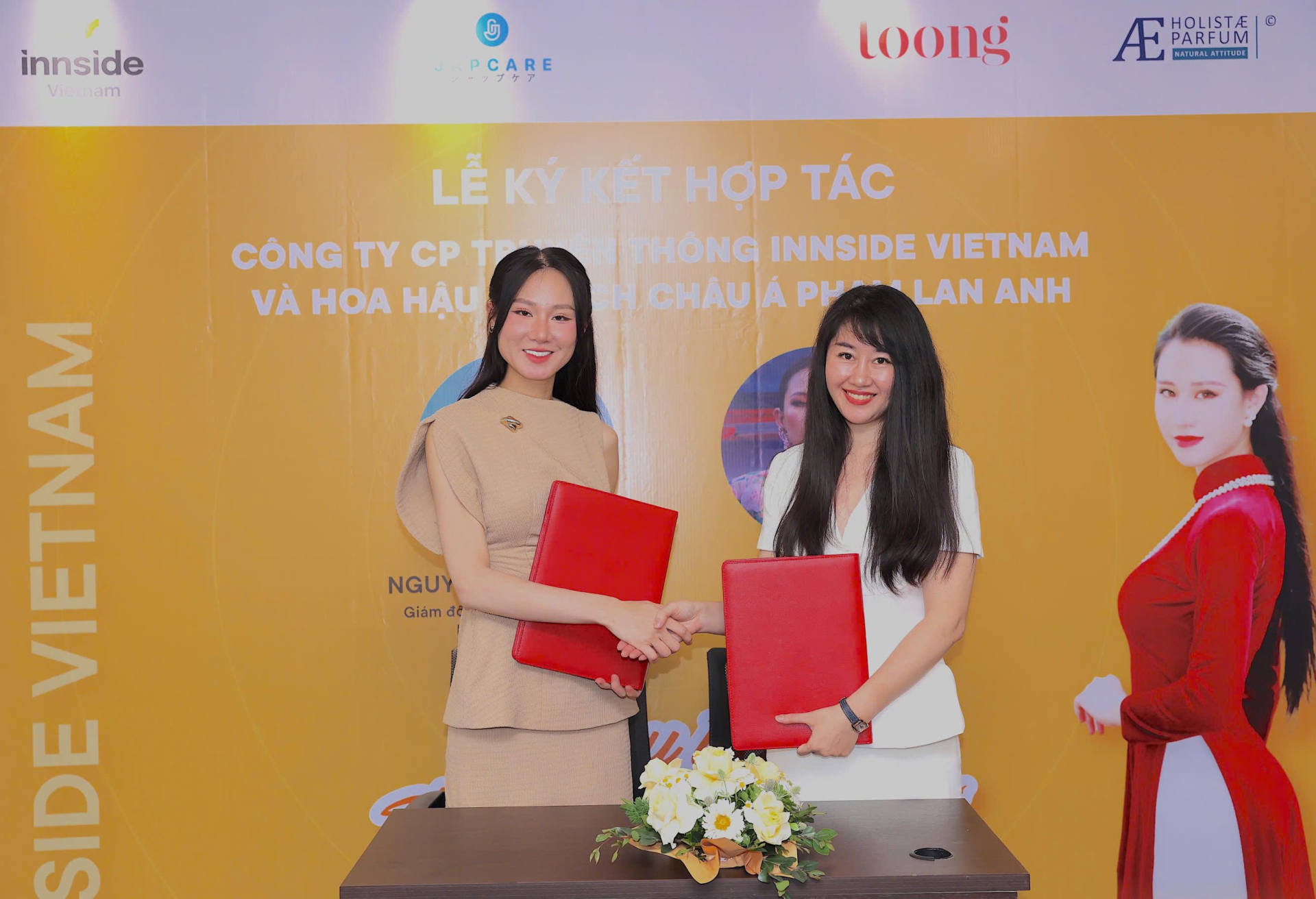 Ký kết hợp tác giữa Công ty Cổ phần Truyền thông Innside Việt Nam và Hoa hậu Du lịch châu Á Phạm Lan Anh. Ký kết hợp tác giữa Công ty Cổ phần Truyền thông Innside Việt Nam và Hoa hậu Du lịch châu Á Phạm Lan Anh.