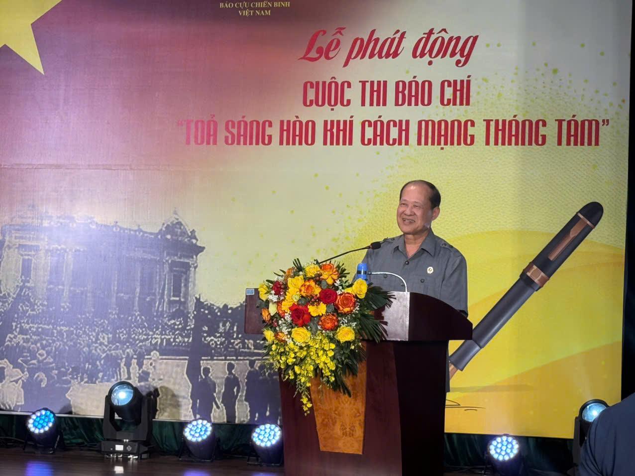 Thượng tướng Bế Xuân Trường - Chủ tịch Hội Cựu chiến binh Việt Nam. Thượng tướng Bế Xuân Trường - Chủ tịch Hội Cựu chiến binh Việt Nam.