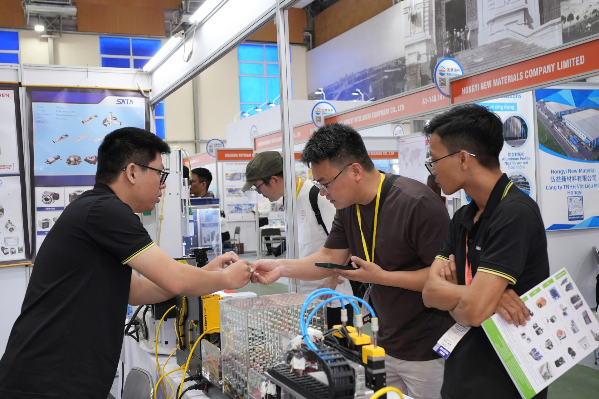 Triển lãm quốc tế về ngũ kim và dụng cụ cầm tay HMET EXPO VIETNAM 2025 - ảnh 6 Triển lãm quốc tế về ngũ kim và dụng cụ cầm tay HMET EXPO VIETNAM 2025 - ảnh 6