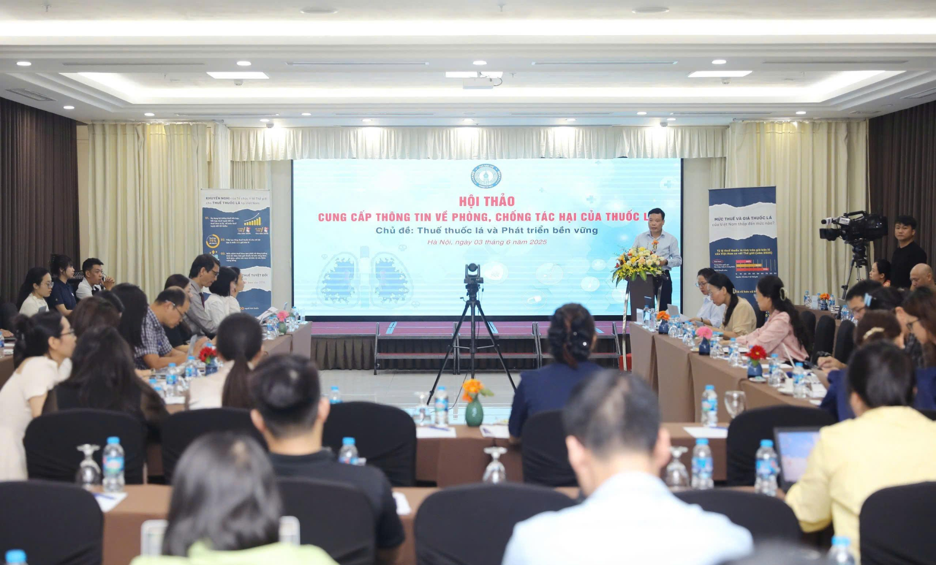 Toàn cảnh hội thảo. Toàn cảnh hội thảo.