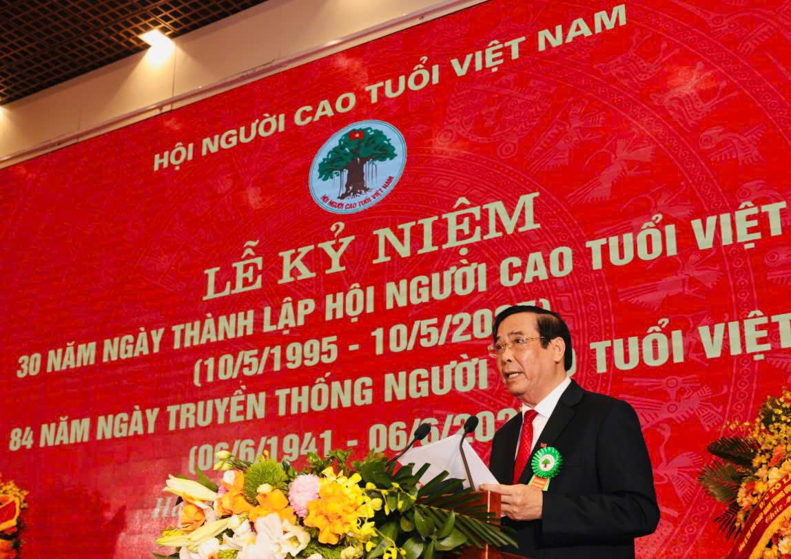 Ông Nguyễn Thanh Bình - Chủ tịch Trung ương Hội Người cao tuổi Việt Nam. Ông Nguyễn Thanh Bình - Chủ tịch Trung ương Hội Người cao tuổi Việt Nam.