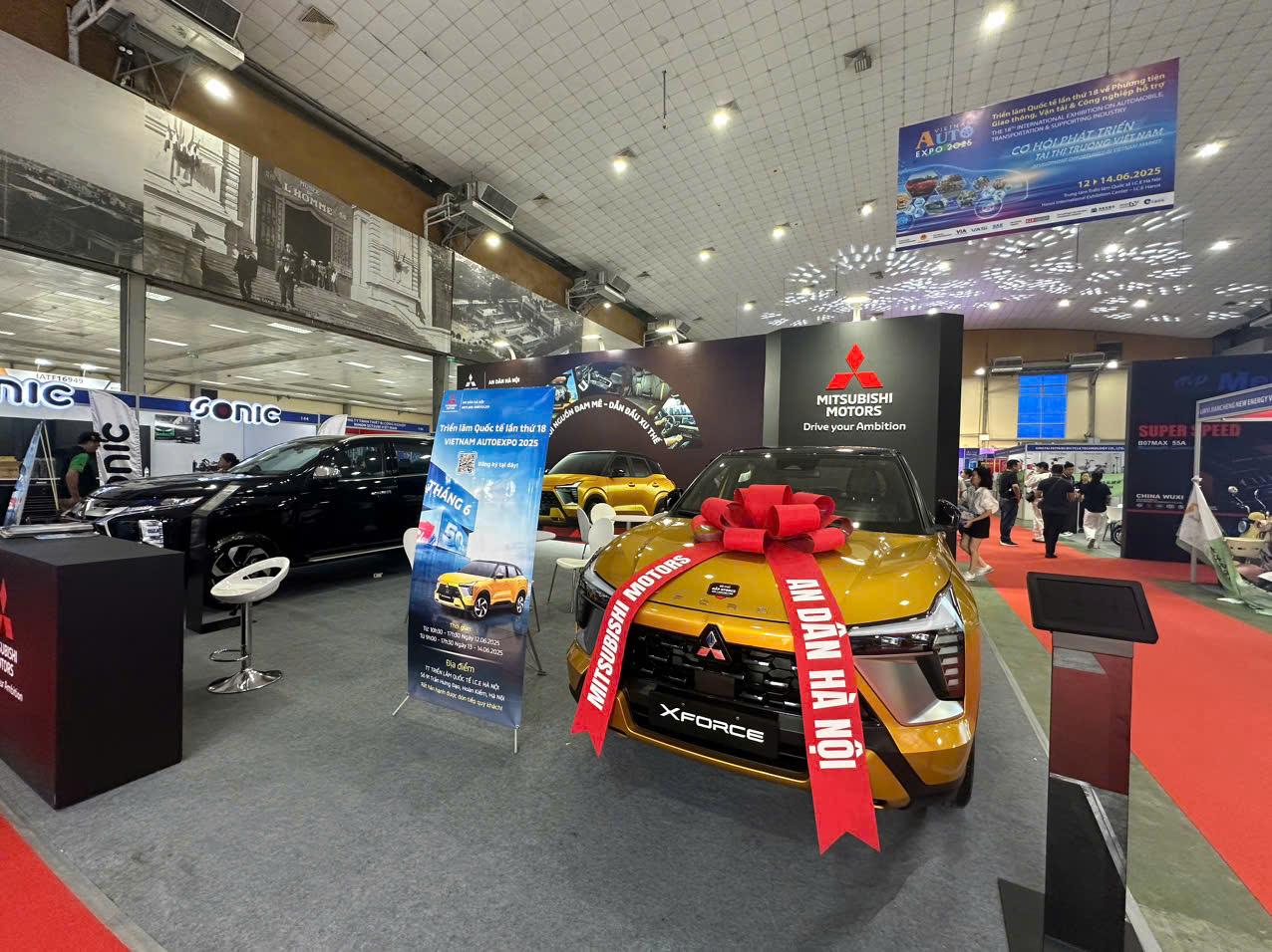 Vietnam AutoExpo 2025: Thúc đẩy ngành công nghiệp ô tô, xe máy Việt Nam phát triển bền vững - ảnh 2 Vietnam AutoExpo 2025: Thúc đẩy ngành công nghiệp ô tô, xe máy Việt Nam phát triển bền vững - ảnh 2