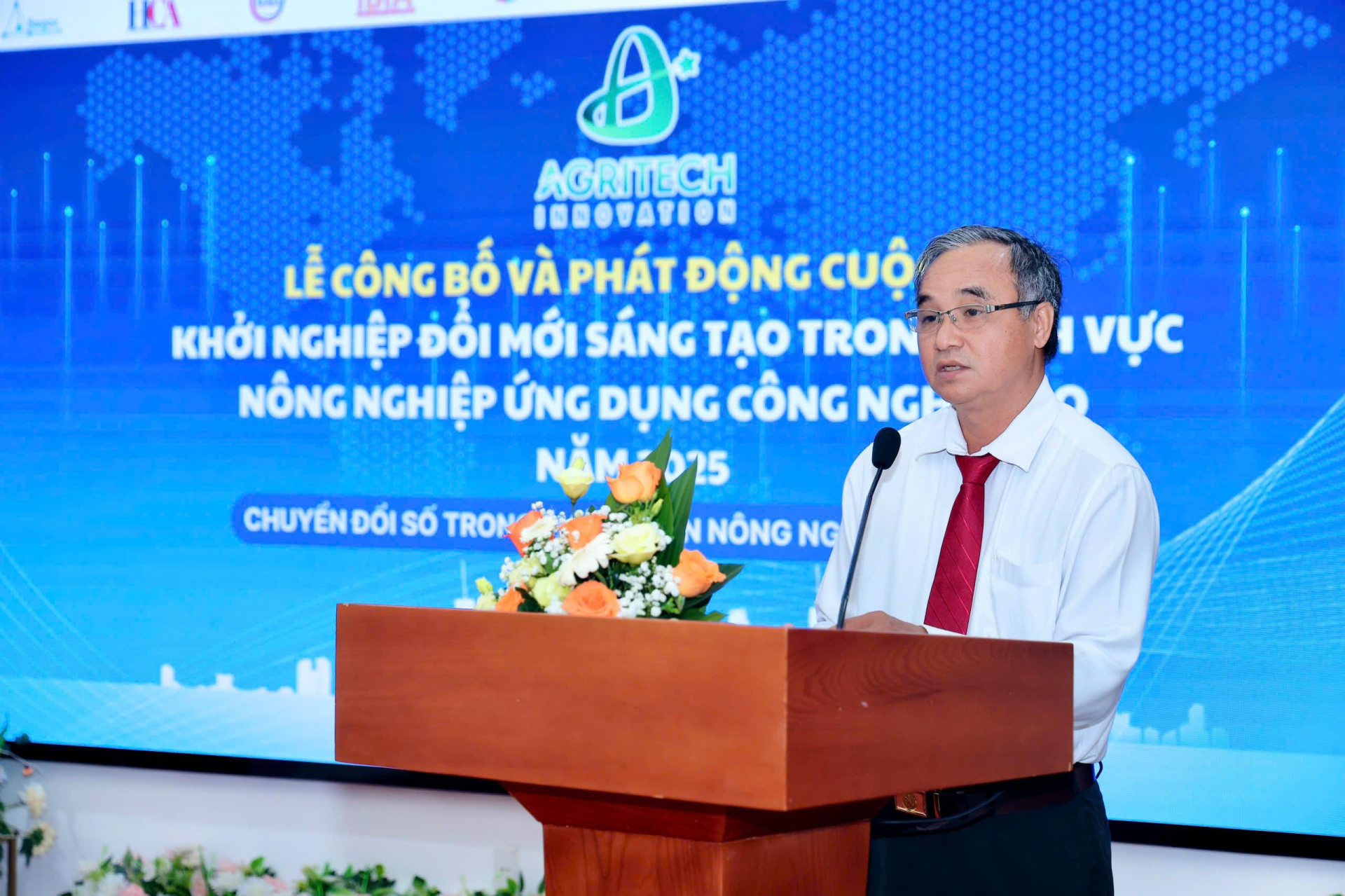 Ông Lê Văn Cửa - Phó Trưởng ban quản lý Khu nông nghiệp công nghệ cao TP.HCM phát biểu tại Lễ phát động. Ông Lê Văn Cửa - Phó Trưởng ban quản lý Khu nông nghiệp công nghệ cao TP.HCM phát biểu tại Lễ phát động.