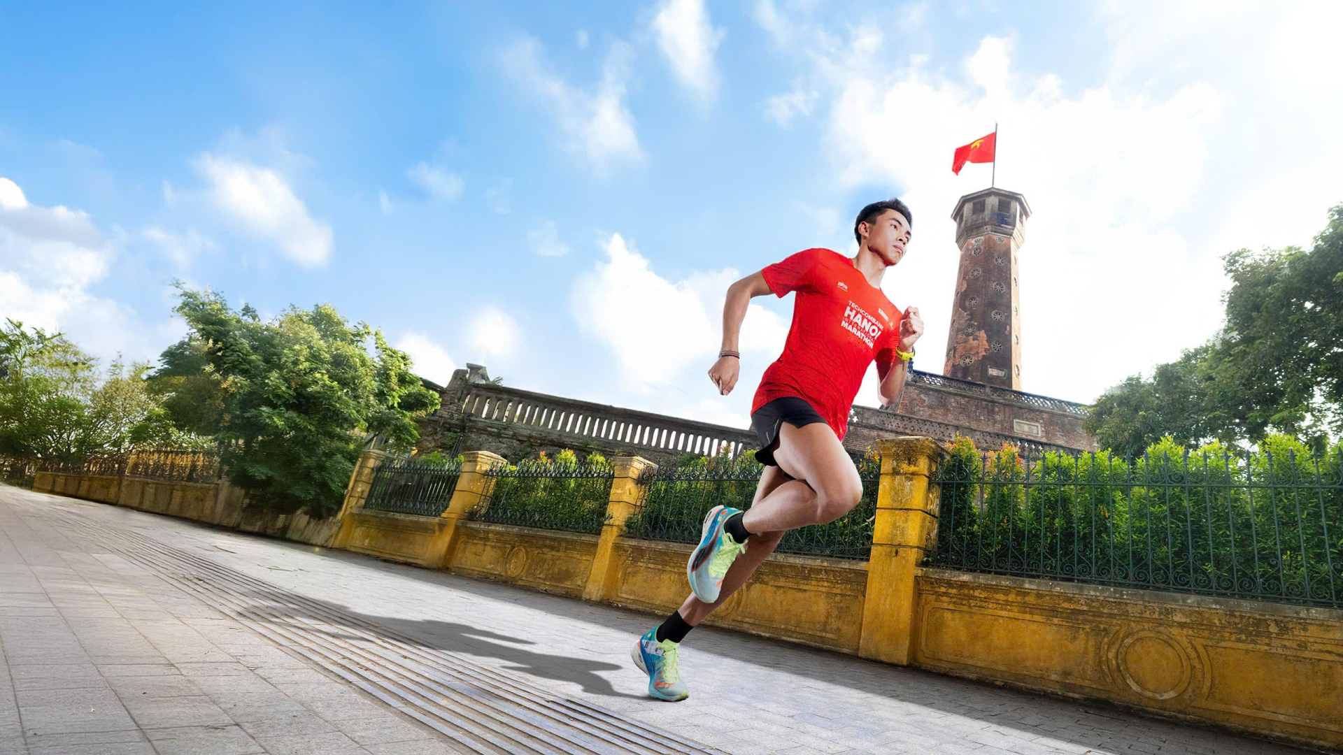 Giải Marathon quốc tế Hà Nội Techcombank mùa thứ 4: Kết nối di sản Thủ đô, sức mạnh cộng đồng và khát vọng vượt trội vì một “Việt Nam mới” - ảnh 1 Giải Marathon quốc tế Hà Nội Techcombank mùa thứ 4: Kết nối di sản Thủ đô, sức mạnh cộng đồng và khát vọng vượt trội vì một “Việt Nam mới” - ảnh 1