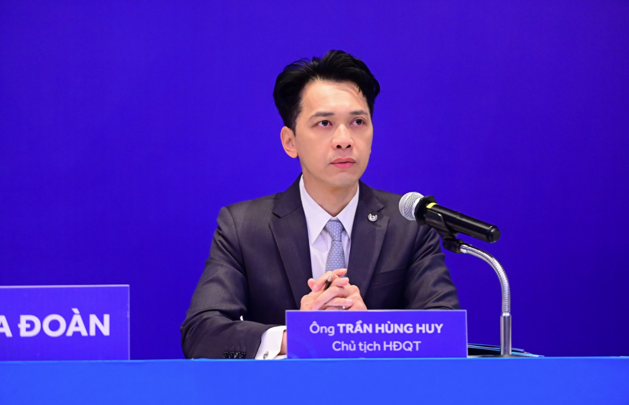 Theo ông Trần Hùng Huy, ACB ghi nhận kết quả kinh doanh trong quý 1/2024 khá khả quan, tín dụng đã tăng trưởng 3,7% và cao hơn gấp đôi mức tăng toàn ngành.