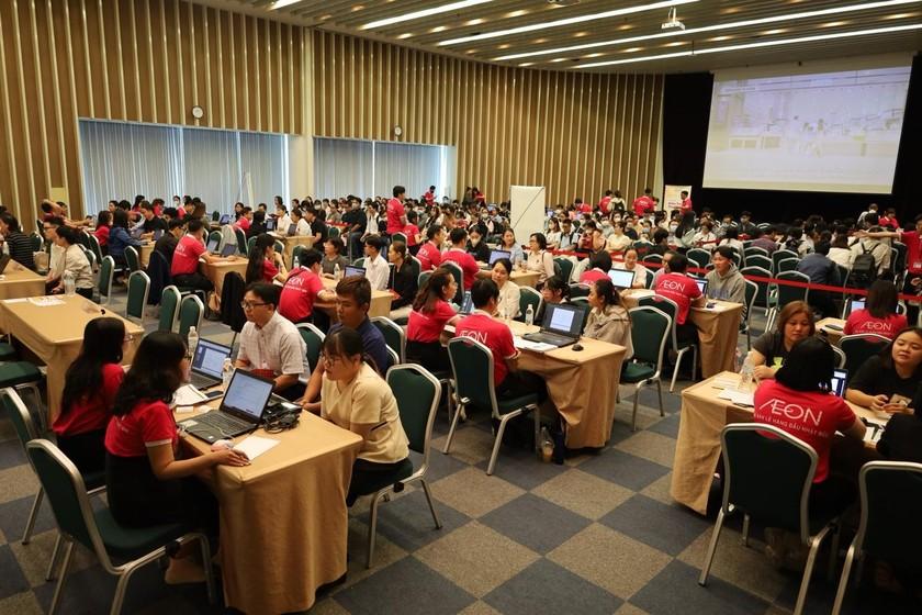 Trước đó, AEON Việt Nam đã tổ chức Ngày hội tuyển dụng cho AEON Nguyễn Văn Linh, thu hút hàng ngàn ứng viên cho hơn 200 vị trí công việc.