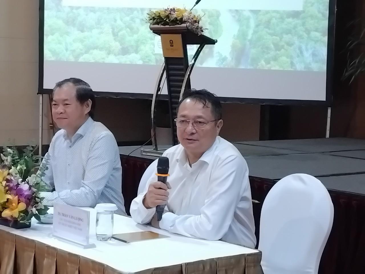 Ông Trần Văn Lượng - Chủ tịch Hội Khoa học kỹ thuật nhiệt Việt Nam. (Ảnh: Việt Anh)