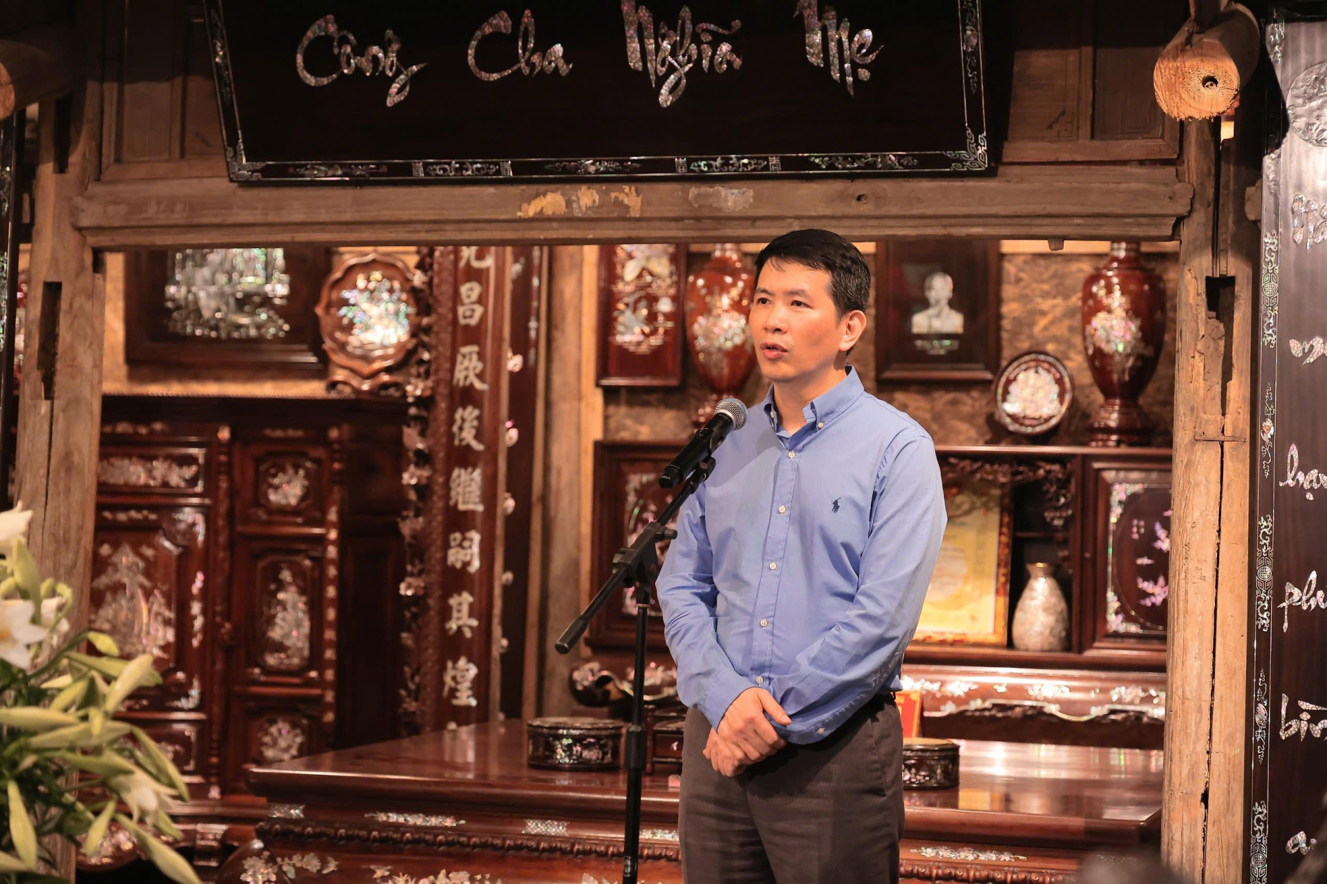 Ông Phạm Tuấn Long, Chủ tịch Uỷ Ban nhân dân quận Hoàn Kiếm phát biểu tại buổi lễ. (Ảnh: VA) Ông Phạm Tuấn Long, Chủ tịch Uỷ Ban nhân dân quận Hoàn Kiếm phát biểu tại buổi lễ. (Ảnh: VA)