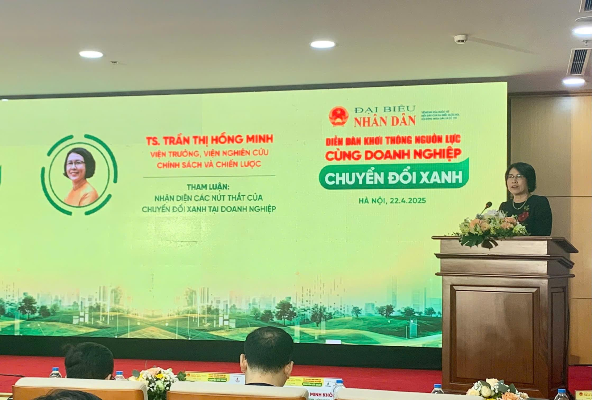 TS.Trần Thị Hồng Minh - Viện trưởng Viện Nghiên cứu Chính sách và Chiến lược. (Ảnh: Việt Anh) TS.Trần Thị Hồng Minh - Viện trưởng Viện Nghiên cứu Chính sách và Chiến lược. (Ảnh: Việt Anh)