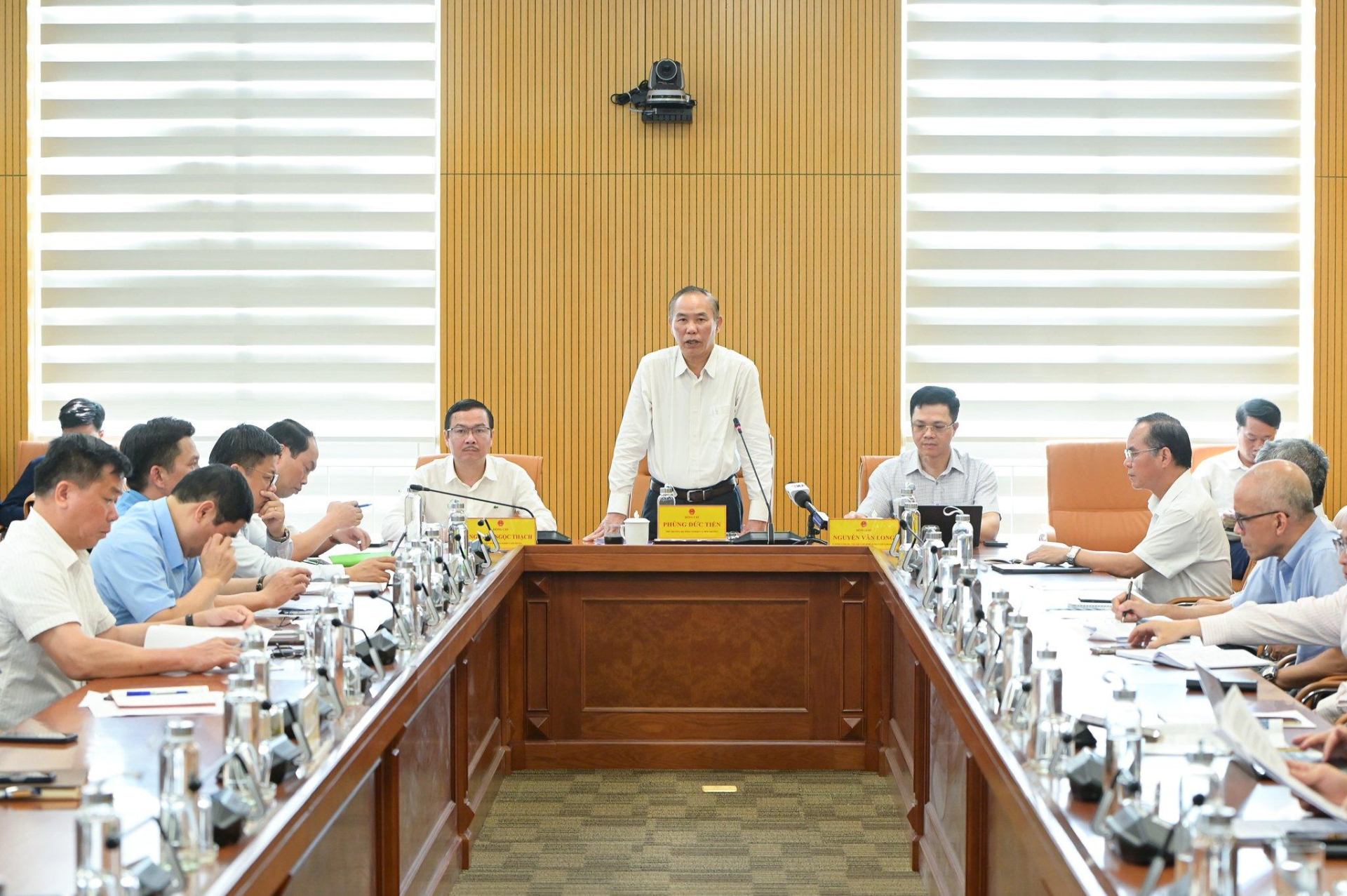 Quang cảnh họp báo Quang cảnh họp báo