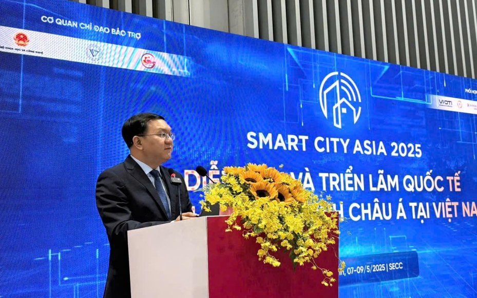 Ông Lâm Đình Thắng - Giám đốc Sở Khoa học và Công Nghệ TP.HCM. Ông Lâm Đình Thắng - Giám đốc Sở Khoa học và Công Nghệ TP.HCM.