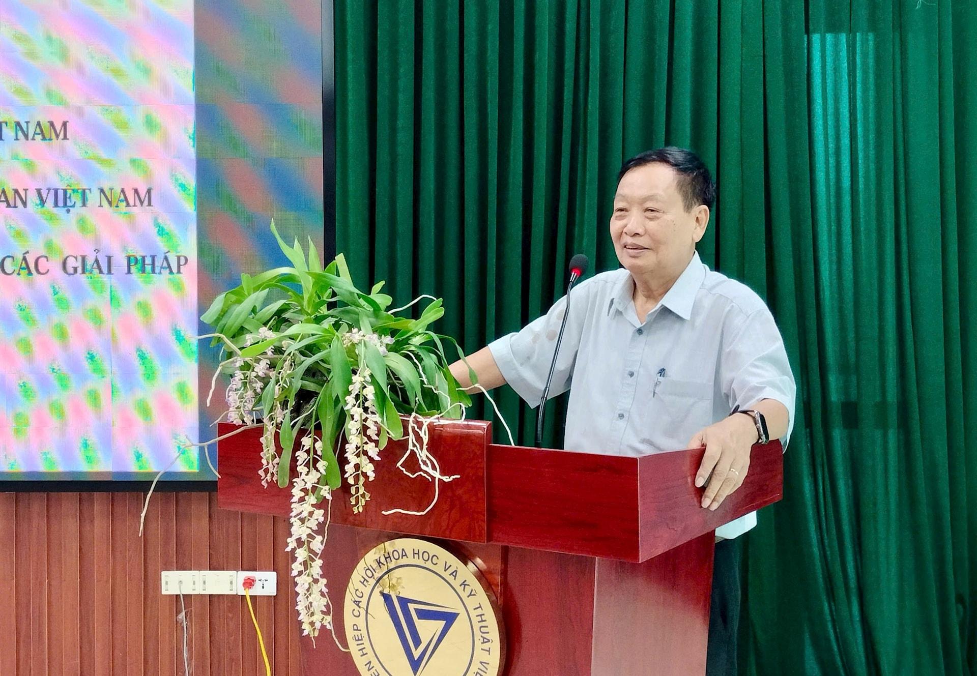 Chủ tịch Hiệp hội Sản xuất, kinh doanh hoa lan Việt Nam Trần Duy Quý phát biểu. (Ảnh: Thu Hằng) Chủ tịch Hiệp hội Sản xuất, kinh doanh hoa lan Việt Nam Trần Duy Quý phát biểu. (Ảnh: Thu Hằng)