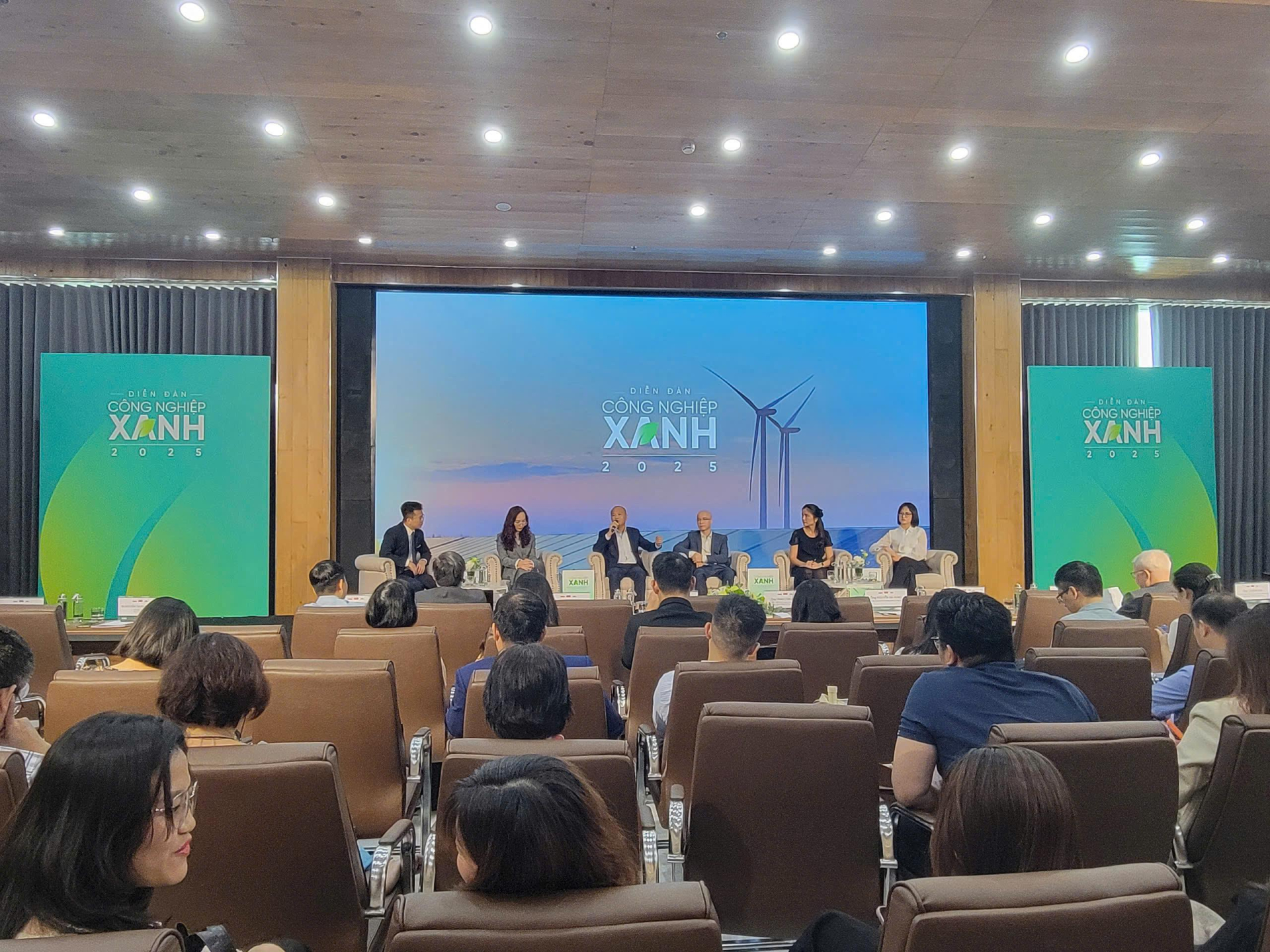 Quang cảnh diễn đàn. (Ảnh: Việt Anh) Quang cảnh diễn đàn. (Ảnh: Việt Anh)