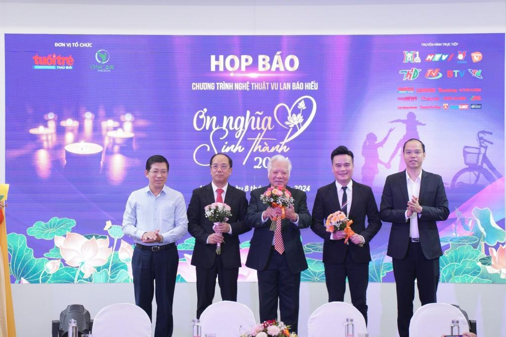 Các đại biểu tham gia chương trình họp báo Các đại biểu tham gia chương trình họp báo