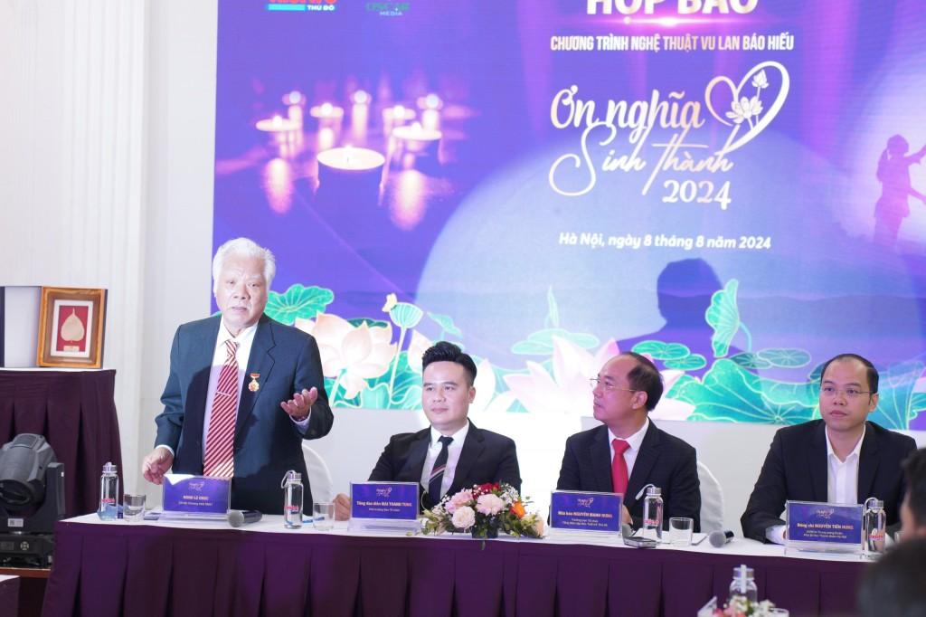 NSND Lê Chức nhấn mạnh về sự mới mẻ, tươi rói của chương trình năm nay NSND Lê Chức nhấn mạnh về sự mới mẻ, tươi rói của chương trình năm nay