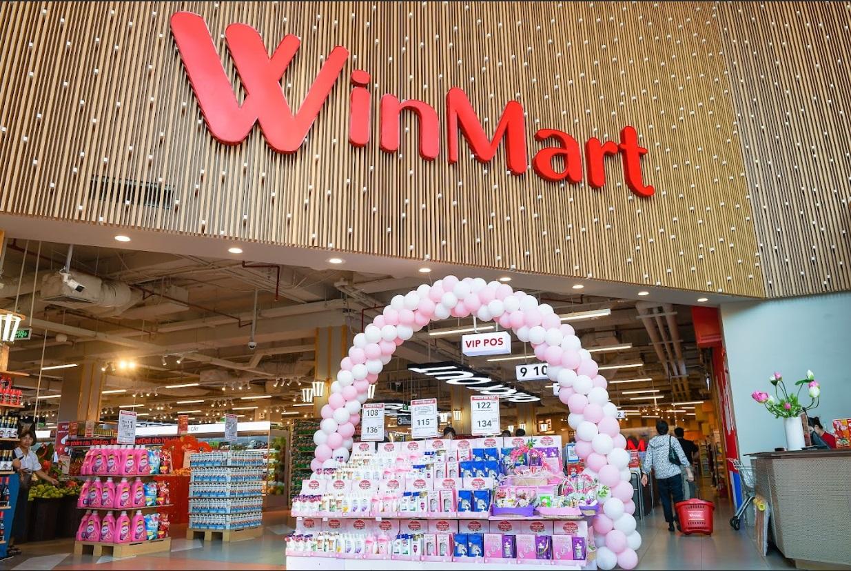 WinMart với không gian mua sắm mới mẻ kết hợp cùng các chương trình ưu đãi lớn thu hút sự chú ý của người tiêu dùng