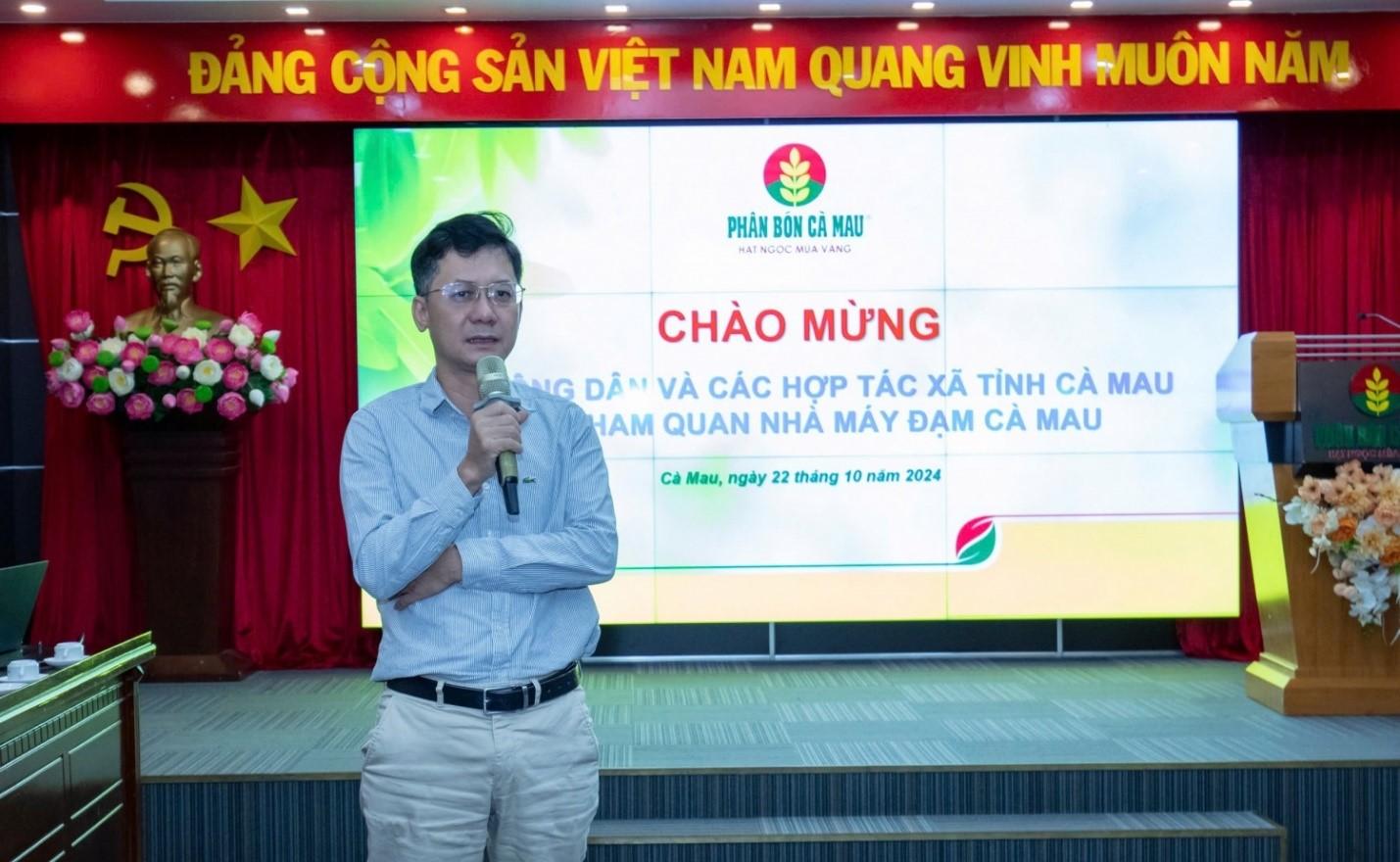 Ông Nguyễn Duy Hải, Giám đốc Nhà máy Đạm Cà Mau phát biểu tại hội thảo