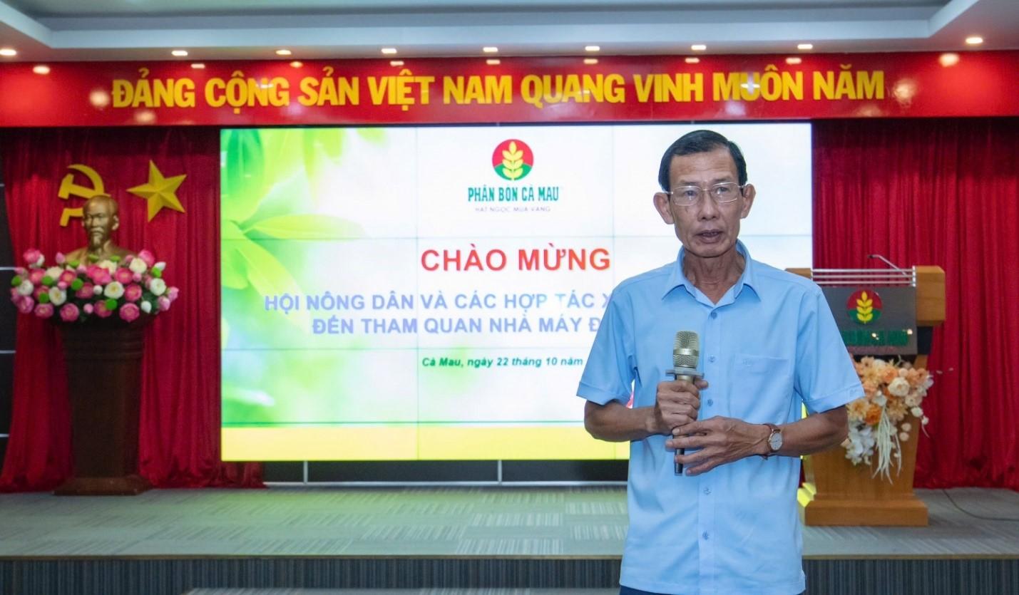 Ông Huỳnh Quốc Hùng, Chủ tịch Hội Nông dân tỉnh Cà Mau phát biểu cảm ơn Phân bón Cà Mau đồng hành cùng Hội và bà con