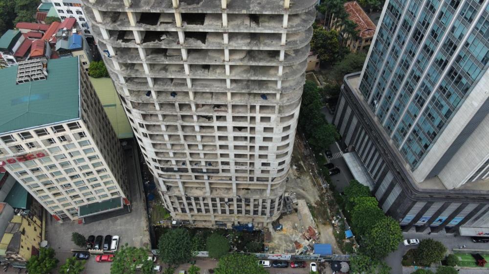 Tuy nhiên, sau khi được giao đất, Tổng công ty Thành An không triển khai dự án mà hợp tác với Công ty Cổ phần Tư vấn và Đầu tư xây dựng Ba Đình để phát triển dự án. Ảnh chụp tháng 4/2024 Tuy nhiên, sau khi được giao đất, Tổng công ty Thành An không triển khai dự án mà hợp tác với Công ty Cổ phần Tư vấn và Đầu tư xây dựng Ba Đình để phát triển dự án. Ảnh chụp tháng 4/2024