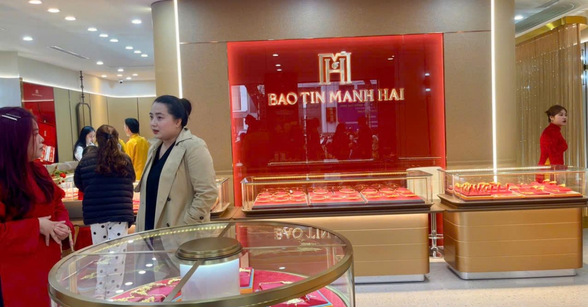 Giá vàng hôm nay 9/12: Vàng miếng bật tăng