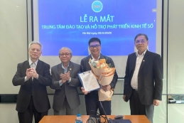 Ra mắt Trung tâm Đào tạo và Hỗ trợ Phát triển Kinh tế Số