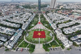 Sắp xếp lại giang sơn – Lòng người chuyển động