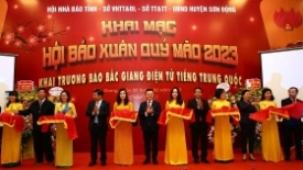 Sau 2 năm tạm dừng vì dịch bệnh Covid-19, Bắc Giang tổ chức lại hội báo Xuân