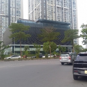 Nhức nhối dự án đất vàng 'mọc' lên showroom Lexus