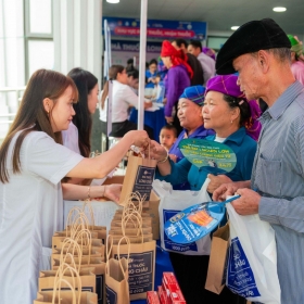 Foripharm nỗ lực cùng Long Châu cam kết chăm sóc sức khỏe cộng đồng - Vì một Việt Nam khỏe mạnh hơn