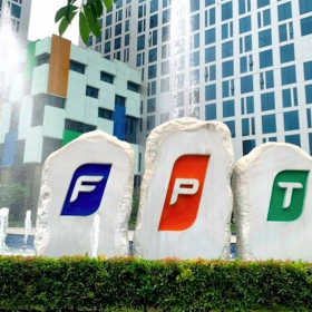 FPT lãi ròng 9 tháng tăng 19%, liên tiếp thắng thầu loạt dự án lớn trị giá hàng chục triệu USD