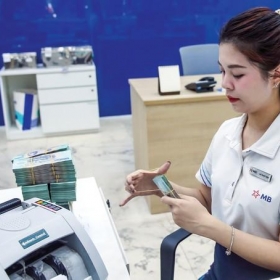 Lợi nhuận ngân hàng bật tăng mạnh trong quý III/2025 nhờ tín dụng khởi sắc