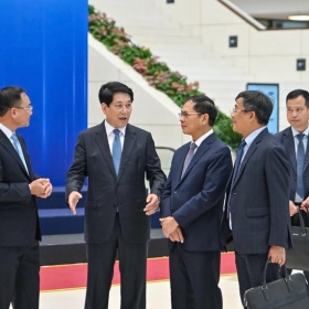 Chủ tịch nước Lương Cường kiểm tra tổng duyệt Lễ mở ký và Hội nghị cấp cao Công ước Liên hợp quốc về chống tội phạm mạng